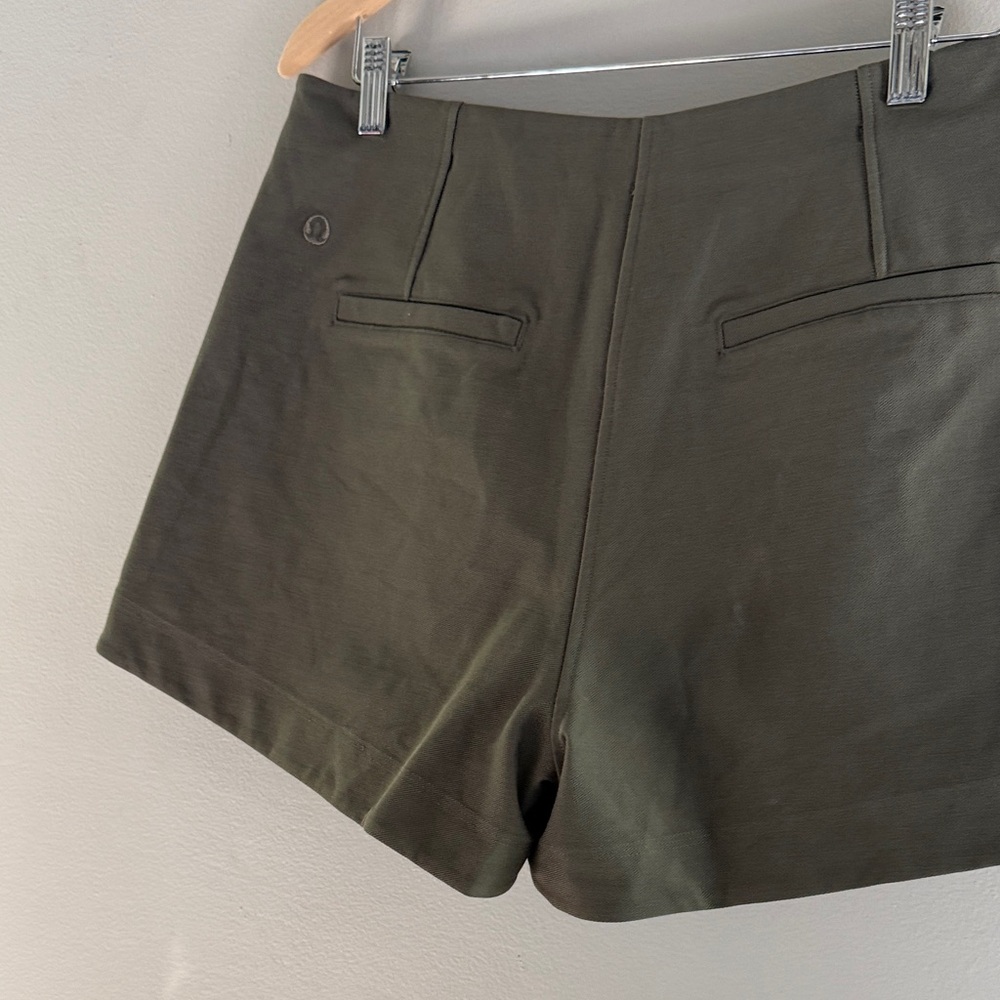 Lululemon Utilitytech Shorts - Picture 6 of 7